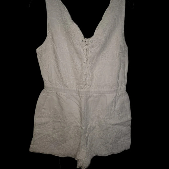 Romper - Picture 1 of 2